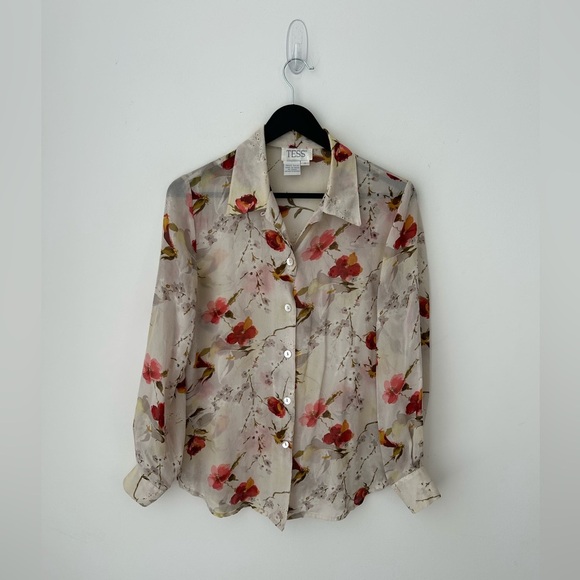 Vintage floral silk sheer button
Down shirt - Picture 1 of 12